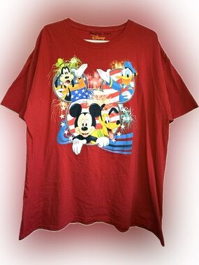 Disney Mickey & Friends Americana Adult T-Shirt Size XL